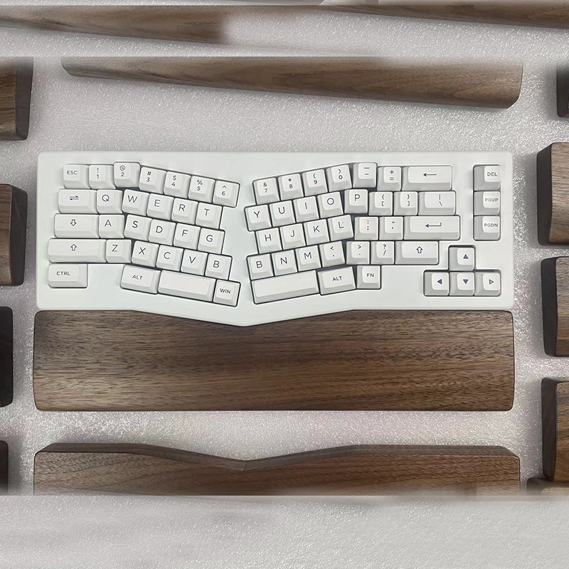 Wrist Rest Wood - مسند معصم مخصص من خشب الجوز