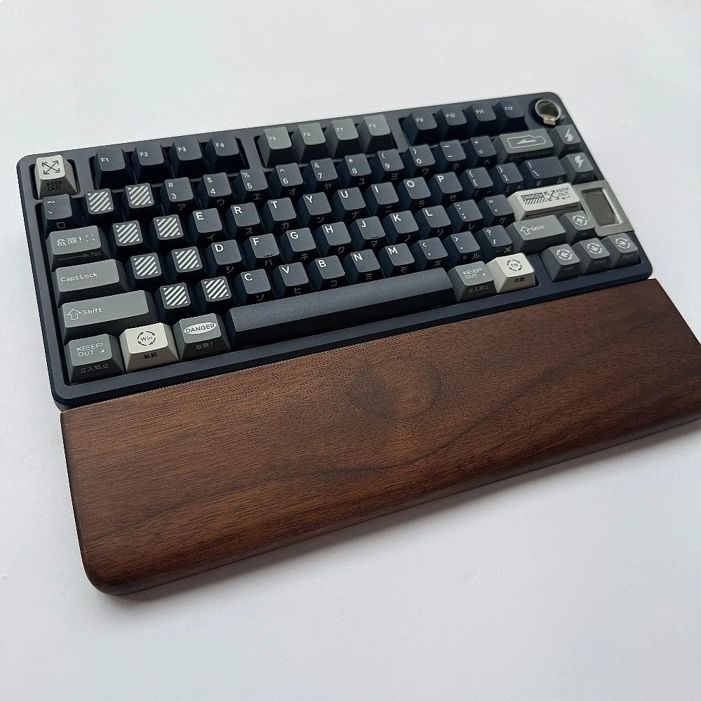 مسند راحة اليد للوحة المفاتيح  - مراجعة Wrist Rest Wood وسعره